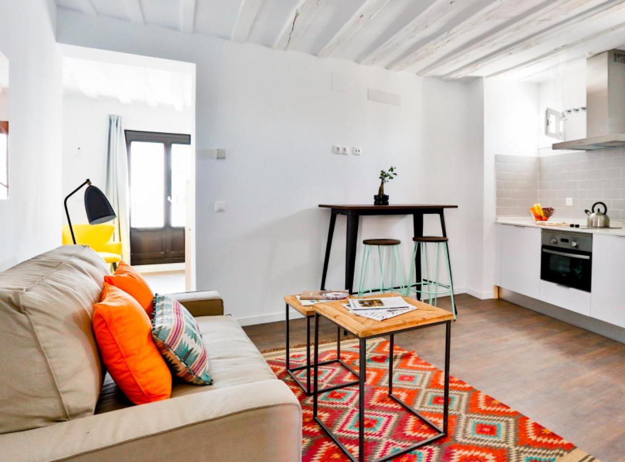 Welcomer Apartments La Latina Madrid Luaran gambar