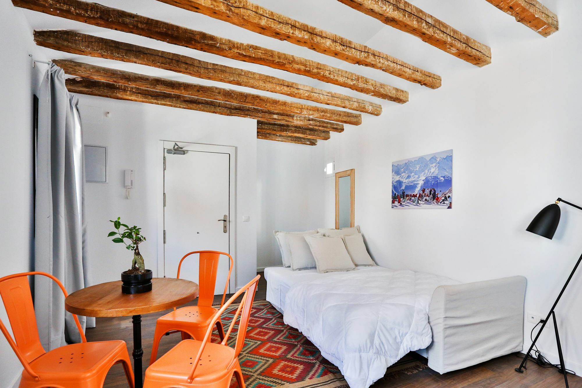 Welcomer Apartments La Latina Madrid Luaran gambar